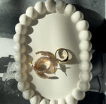 Load image into Gallery viewer, Oval Bubble Tray
